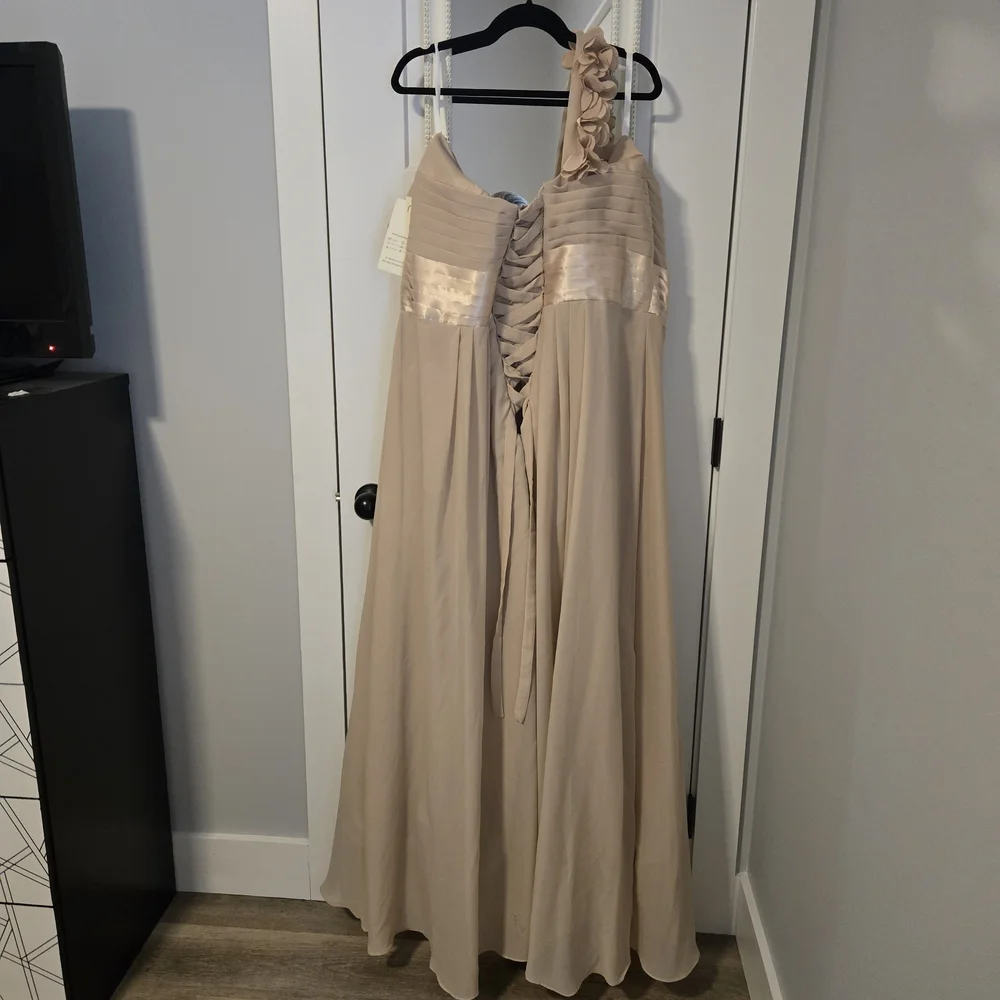 NWT One-Shoulder Dress - Picture 3 of 7